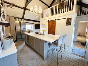 Photo 9- click for photo gallery